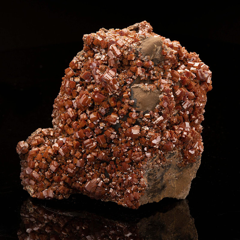 Vanadinite on Matrix // Ver. 4