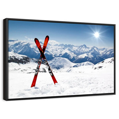 Skis rouges