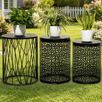 Ensemble de 3 tables de bout rondes robustes, tables basses et tables d'appoint pour l'intérieur et l'extérieur, tabourets de jardin décoratifs multifonctionnels et supports à plantes, noir