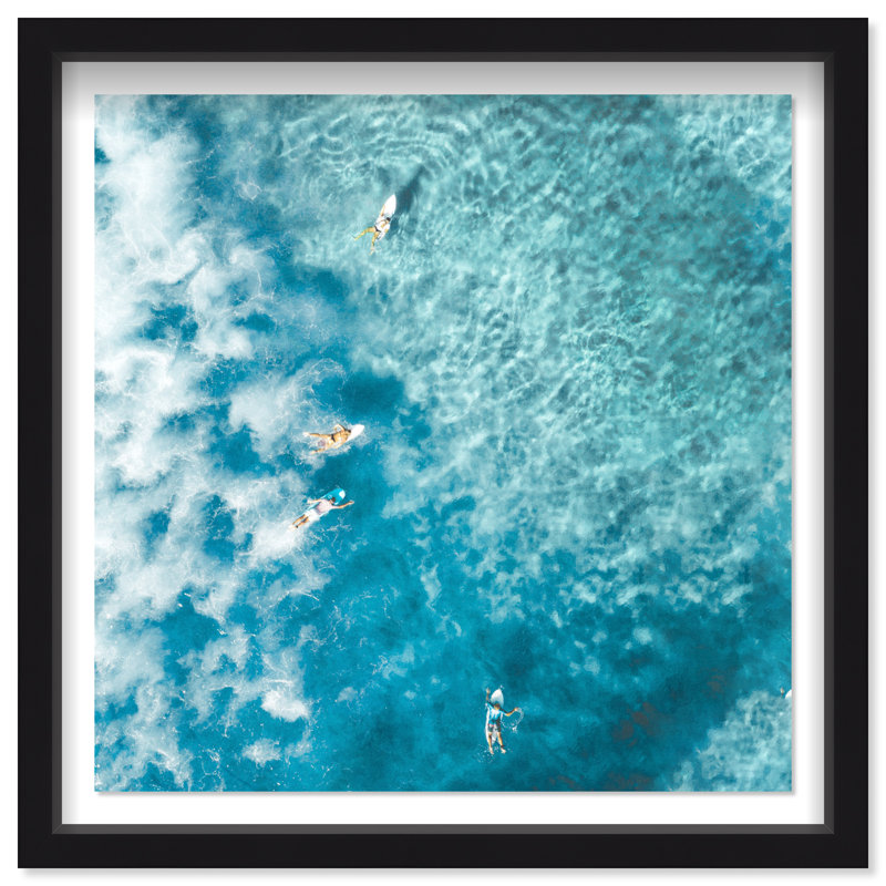 Surfing Seas - Shadowbox, H 45 po x l 45 po x P 0,5 po, Noir