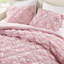 Couette 3 pièces pour lit double/queen, en microfibre rose avec fronces élastiques, moelleuse et confortable, idéale en toute saison, avec attaches de sécurité, respirante et adaptable.