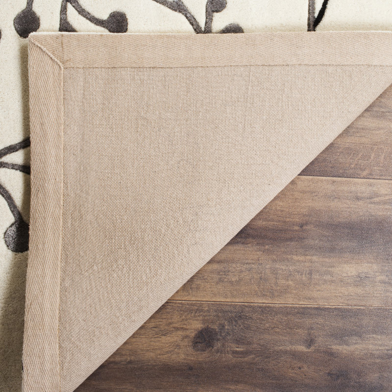 Soho Hand Tufted Wool Floral Rug, Rectangle 3'6" x 5'6"