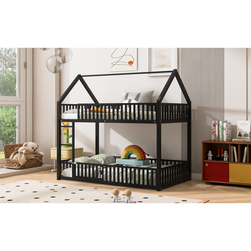Lit superposé simple en métal au-dessus de la maison - solide et fiable avec lit de caractéristiques, conception stable en forme de maison