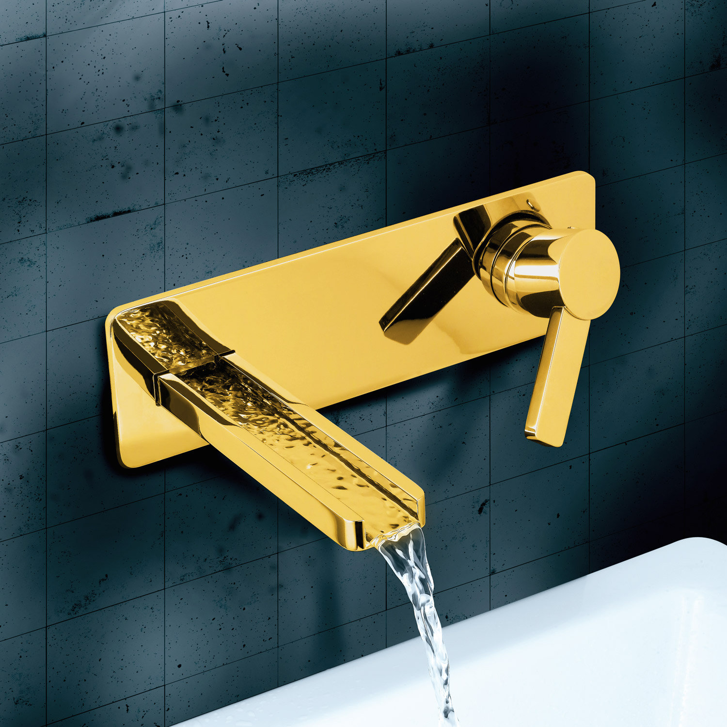 Capri Single-handle Bathroom Faucet, Polished Gold