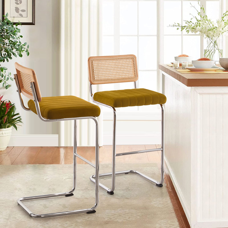 Tabouret rembourré en velours Krickelin, Argent, Jaune, Tabouret de bar (siège d’une hauteur de 30 po)