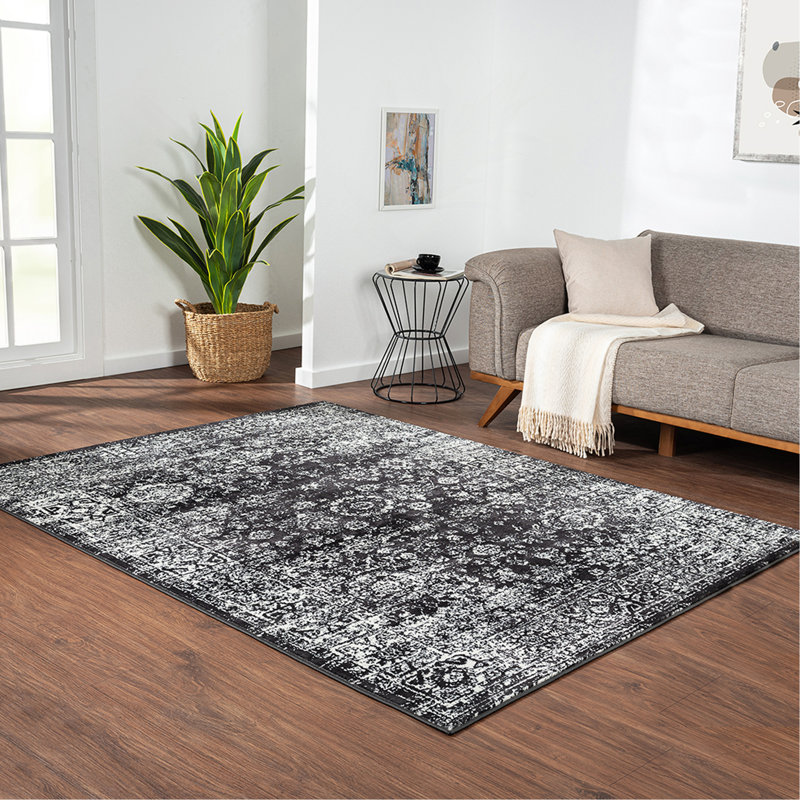 Tapis persan tissé délavé rétro
