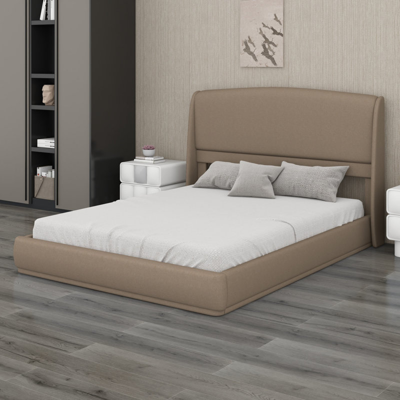 Lit plateforme tapissier à profil bas avec tête de lit à oreilles pour plus de confort, Brown