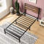 Structure de lit plateforme rustique simple - Base de lattes en métal noir solide avec sommier inclus. Aucun sommier n'est requis.