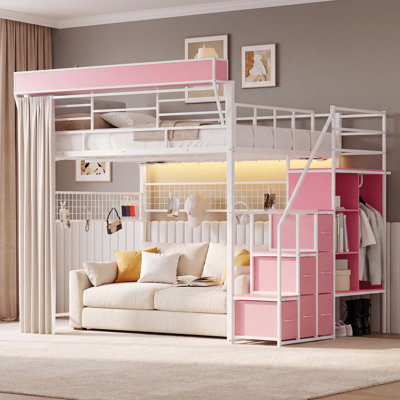 Lit mezzanine moderne avec garde-corps élevé, escalier de rangement, tête de lit et garde-robe, lit mezzanine en bois avec lumière DEL, tablettes ouvertes et tiroirs, facile à bricoler