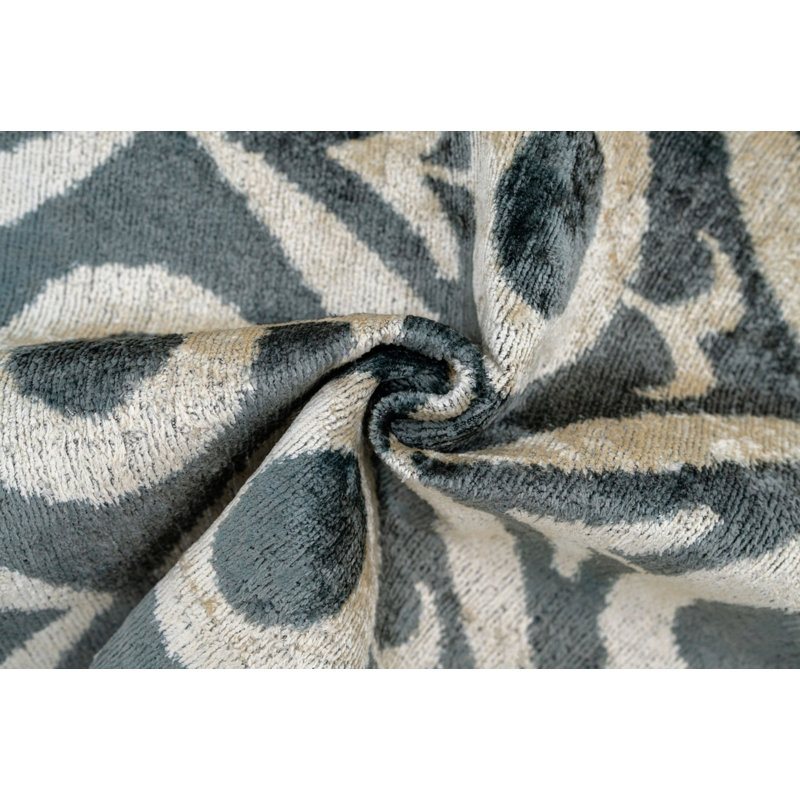 Velvet Pillow Cover & Insert, Gray/Ivory Geometric 2, 16"H x 24"W, Rectangular