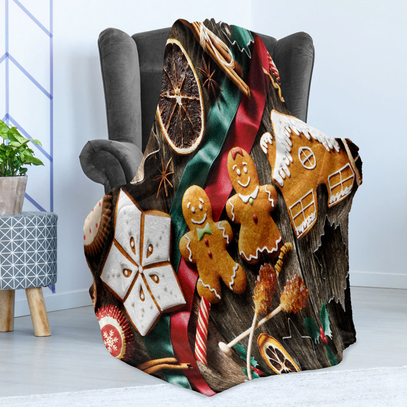 Ambesonne Gingerbread Man Fleece Throw Blanket Biscuits Rustic Multicolor, 50" W x 70" L