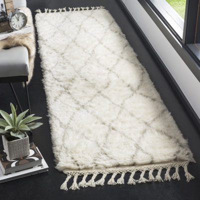 Powell Hand Tufted Nz Wool/Cotton Southwestern Rug in Grey/Ivory