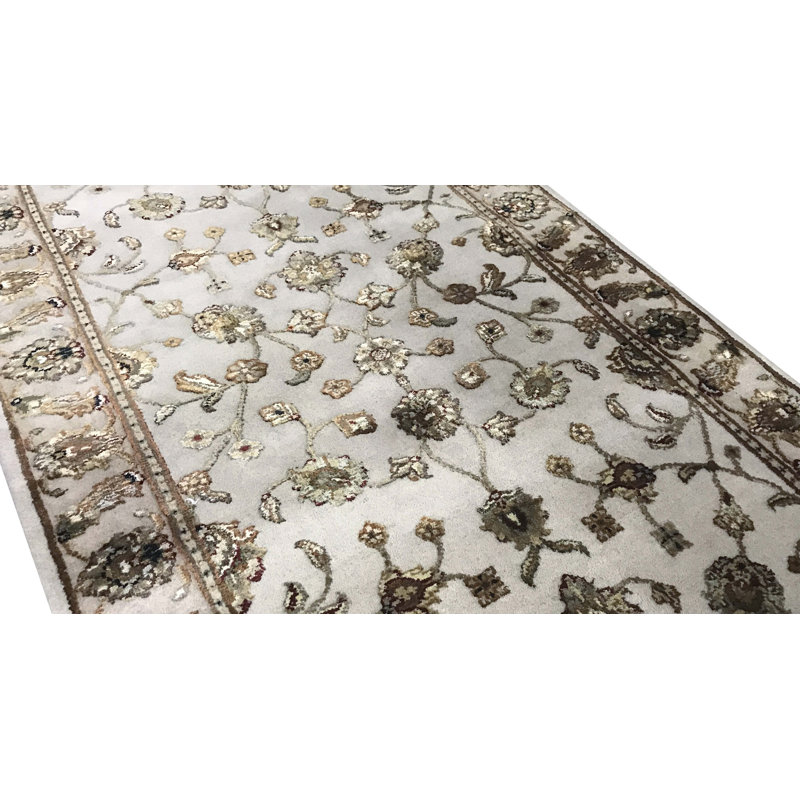 Hand-Knotted High-Quality Ivory and Cream Runner