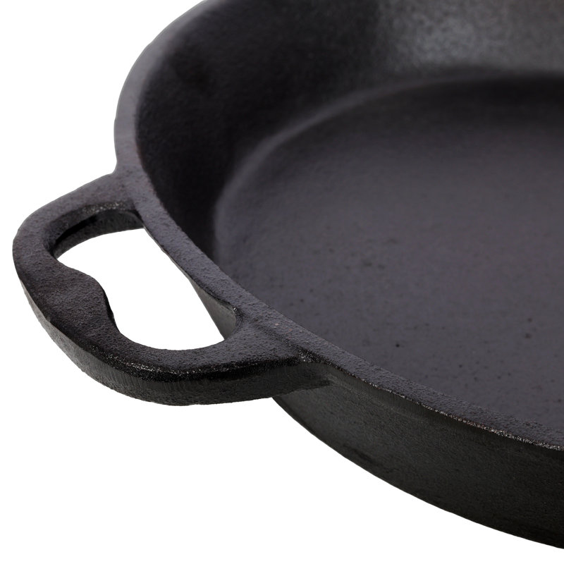 Poêle en fonte pré-assaisonnée de 17 po avec deux poignées - compatible avec la cuisinière, le gril, l'induction et le four