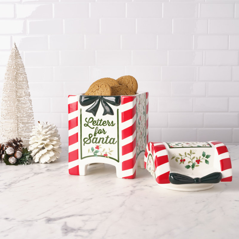 Pfaltzgraff Winterberry Mailbox Cookie Jar