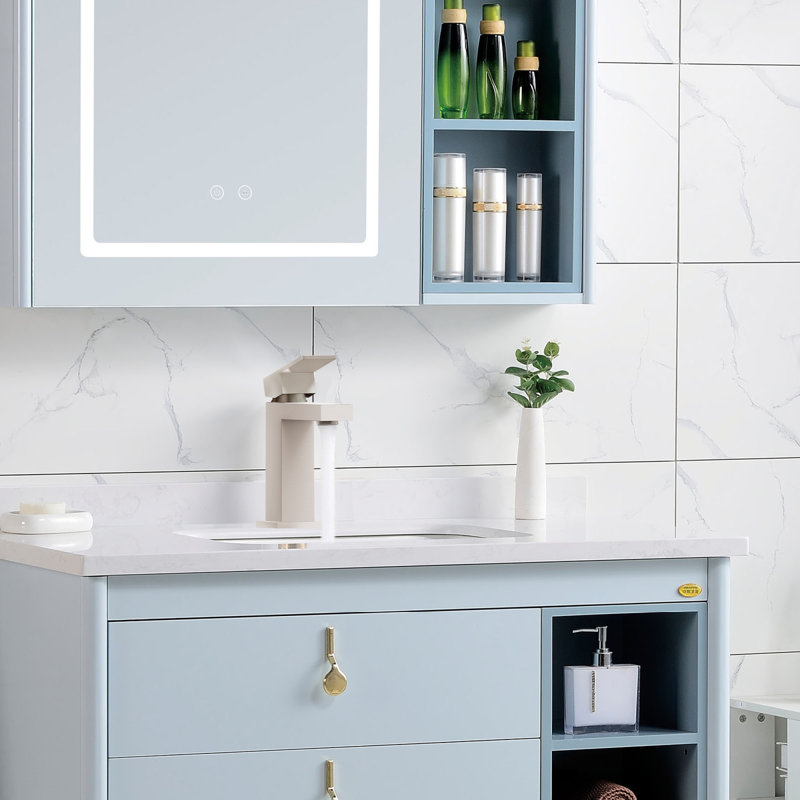 Robinet de lavabo de salle de bain en laiton durable, conception moderne en nickel brossé pour les espaces de meuble-lavabo compacts