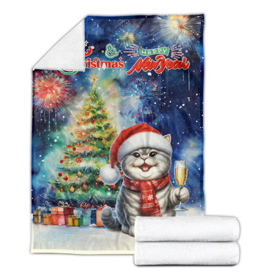 Joyeux Noël et Bonne Année ! Couverture polaire douce et chaude pour chaton British Shorthair, idéale pour les fêtes de fin d'année 2026. Cadeau parfait pour les amoureux des chats et les propriétaires de chatons. Dimensions : 127 x 152 cm. Un sac fourre-tout en toile avec un chapeau de Noël pour chat est offert.