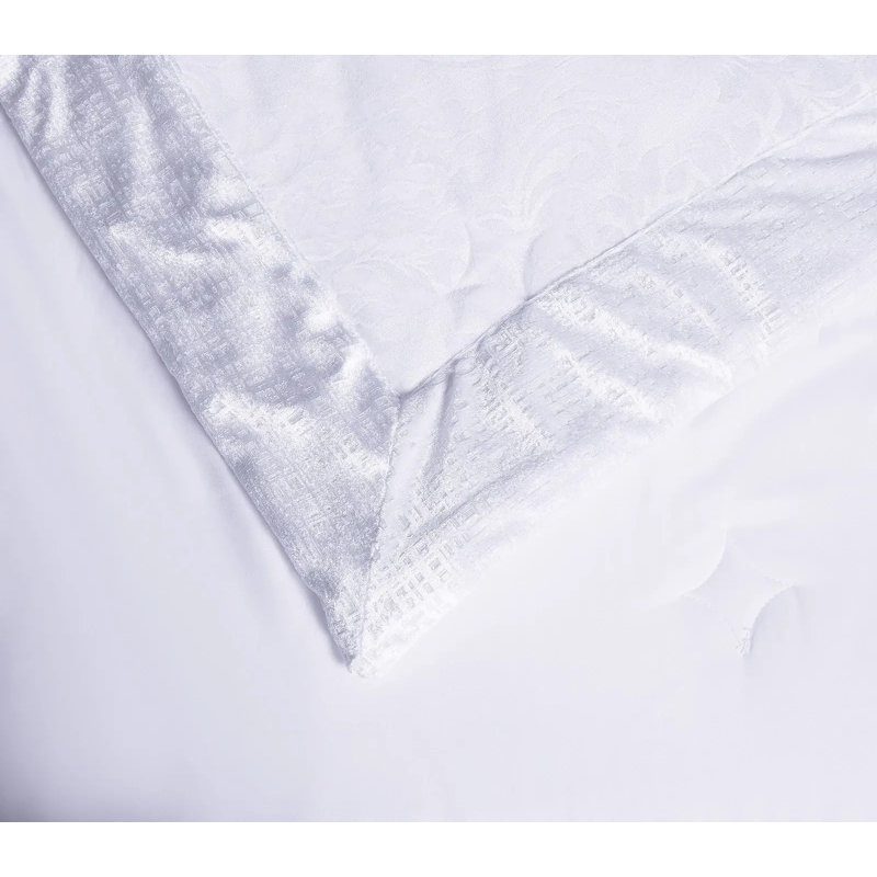 Polyester Floral Bedspread with Pillow Shams, Super King Bedspread + 2 Standard Shams, White