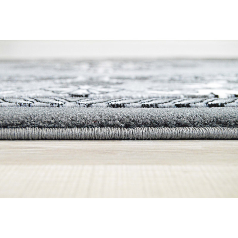 Ramsel Oriental Indoor Rug, Round 7'9"