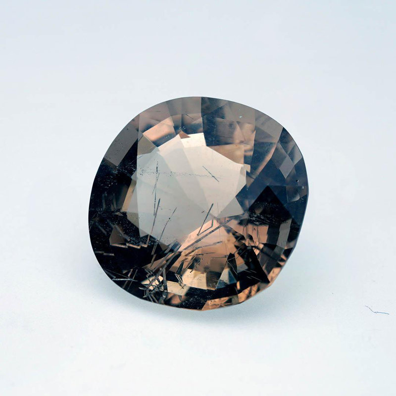 Pierres précieuses 11,59 carats taille coussin