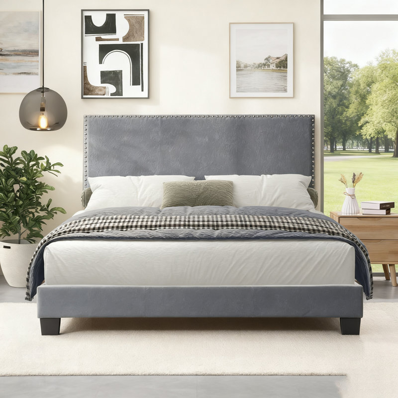 Lit plateforme tapissier en lin avec rangement intégré et design élégant, parfait pour les chambres à coucher modernes., gris