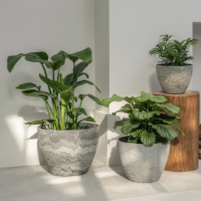 Nova 3-Piece Outdoor Planter Pots