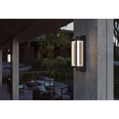 Nataniela Aluminum LED Wall Light