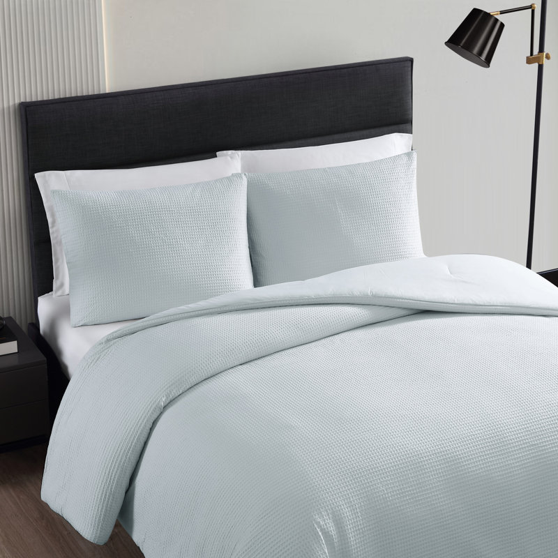 Waffle Pique Standard Cotton Reversible 3 Piece Comforter Set, Black, King Comforter + 2 King Shams