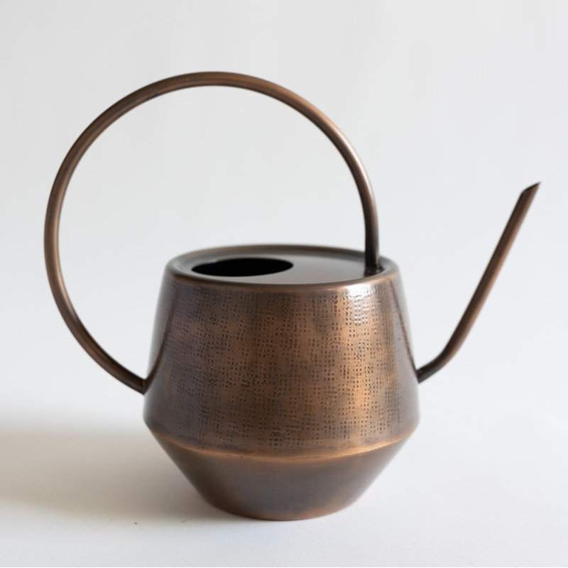 Arrosoir en cuivre antique