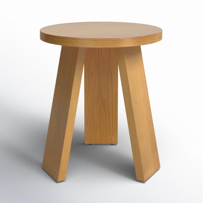 Mattelynn 20" End Table