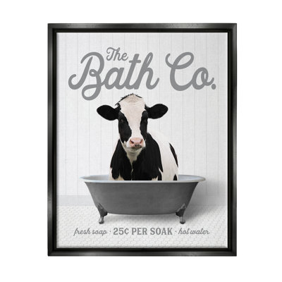 «Red Barrel Studio® Farmhouse Cow in Tub», art mural encadré sur toile flottante par lettré et doublé