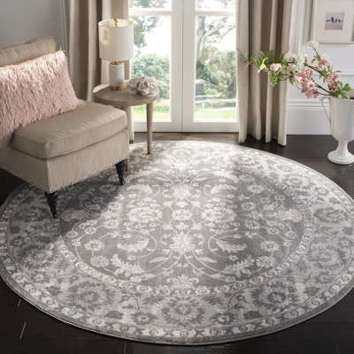 Larnakas Oriental Area Rug