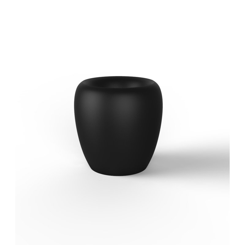 Blow Resin Pot Planter, Black, 23.5" H x 23.5" W x 23.5" D