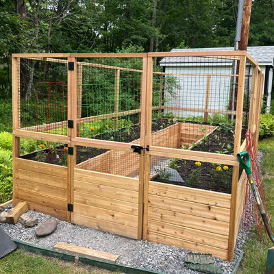 8 ft. w x 16 ft. D Cedar Garden in a Box with Deer Fence