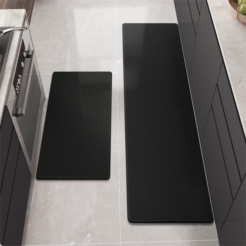 Tapis anti-fatigue Agilmar, Tapis de couloir 1 pi 4 po x 4 pi 9 po et 1 pi 4 p, Noir