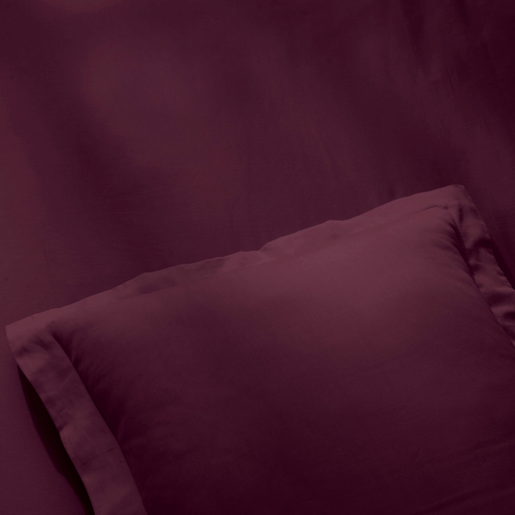 Lunete Egyptian Certified Cotton Modern & Contemporary Duvet Cover Set, Plum, Twin XL Duvet cover + 1 Pillow Sham