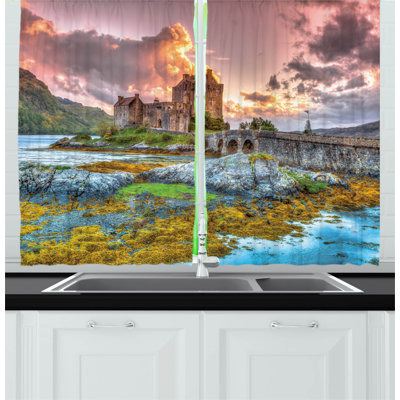 Pointed Kitchen Curtain