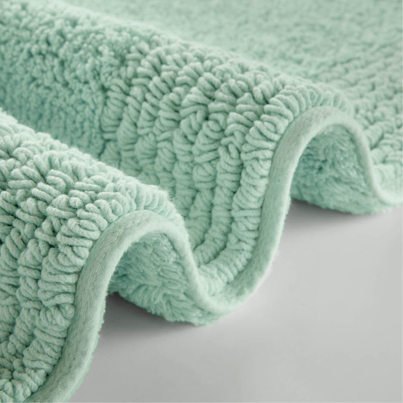 1 PCS 24X44" 100% Cotton Tufted 3000 GSM Reversible Bath Rug Green, Green, Single - 2' x 3'8"