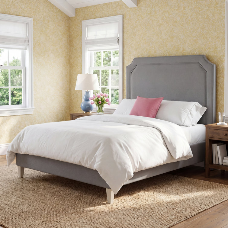 Chandler Bed