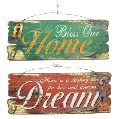 Traditional Wall Decor