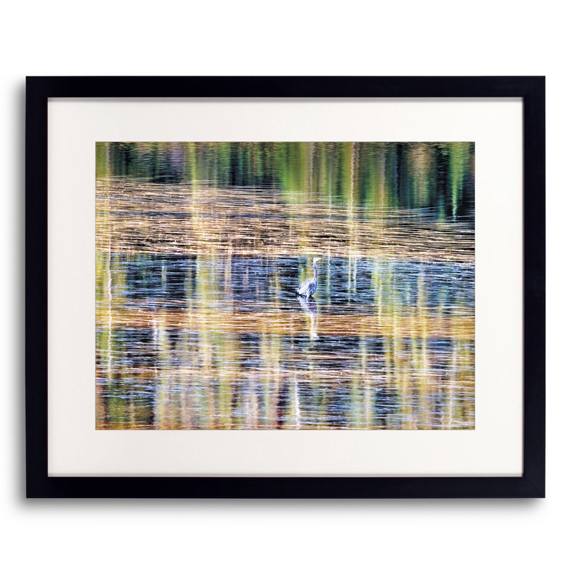 «Heron Pond Abstract» par Bruce Heinemann - impression, Papier avec cadre noir, 16" H x 20" W
