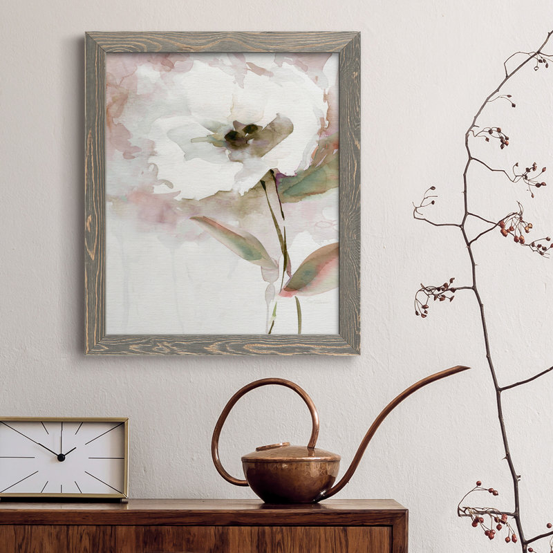 Summer Bloom II - Peinture sur toile encadrée, H 44 po x l 31 po x P 1 po, Gris