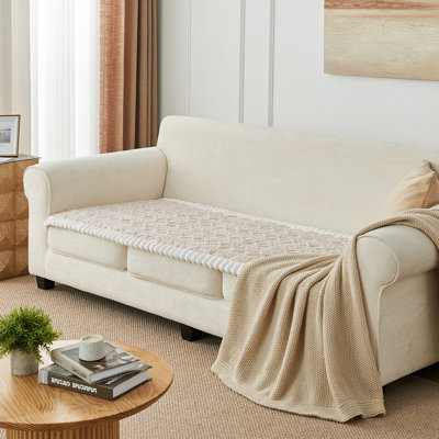 Non-Slip Fuzzy Pet Couch Cover for 4 Cushion Sofa, Washable Premium Fabric Dog Sofa Protector, Multi-Use Pet-Friendly Sofa Cover & Dog Bed Mat