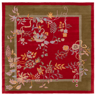 Tapis floral rouge / vert en laine / coton touffeté à la main Shrinivas