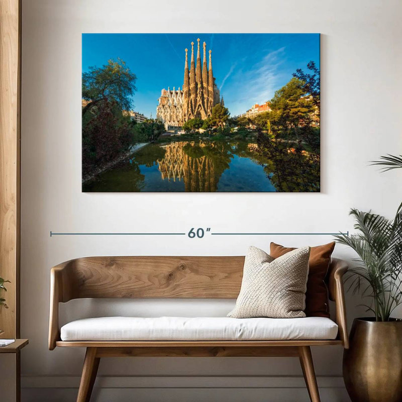 Ravi Sagrada Familia à Barcelone, H 32 po x l 48 po