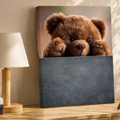 Toile, un doux ours en peluche avec un art mural brun velouté et chaud, la texture de la fourrure repose sur ses pattes sur un gris élégant et frais pour une décoration murale moderne sur toile