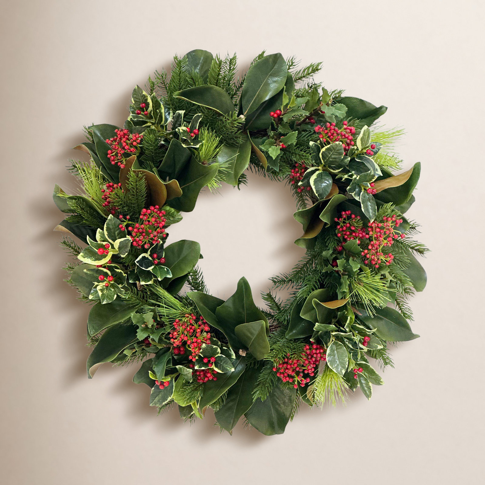 MAGNOLIA HOLLY WREATH