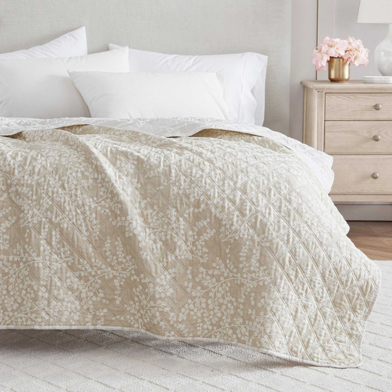 Jeté matelassé en coton beige Martha Martha, Beige