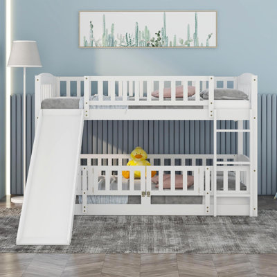 Lit superposÃ© avec glissade, lit bas pour enfants avec Ã©chelle, barriÃ¨re et aire de jeux