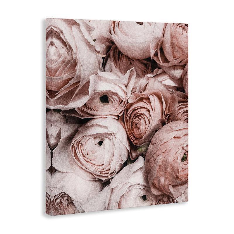 Pivoines roses en sourdine sur toile par Incado, H 20 po x l 16 po x P 1,5 po